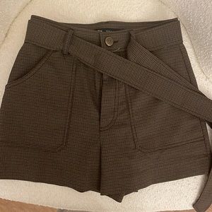 Zara High-Waist Plaid Shorts in Dark Brown